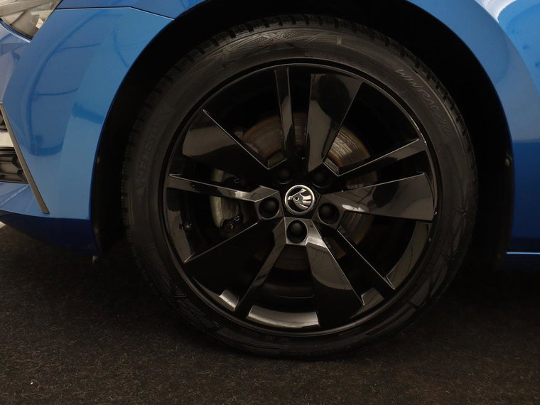 Vehicle Image 45