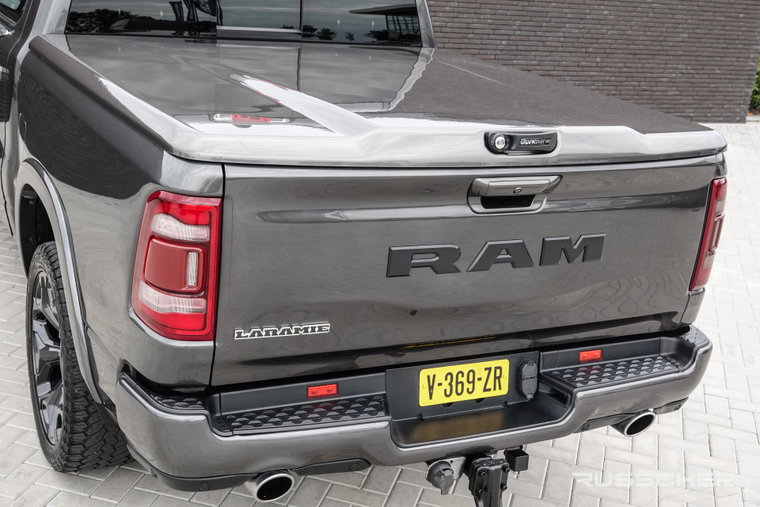 Vehicle Image 17