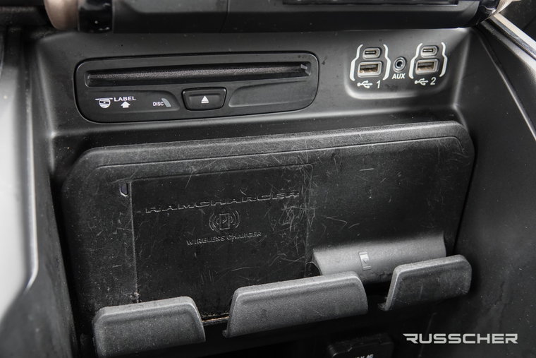 Vehicle Image 36