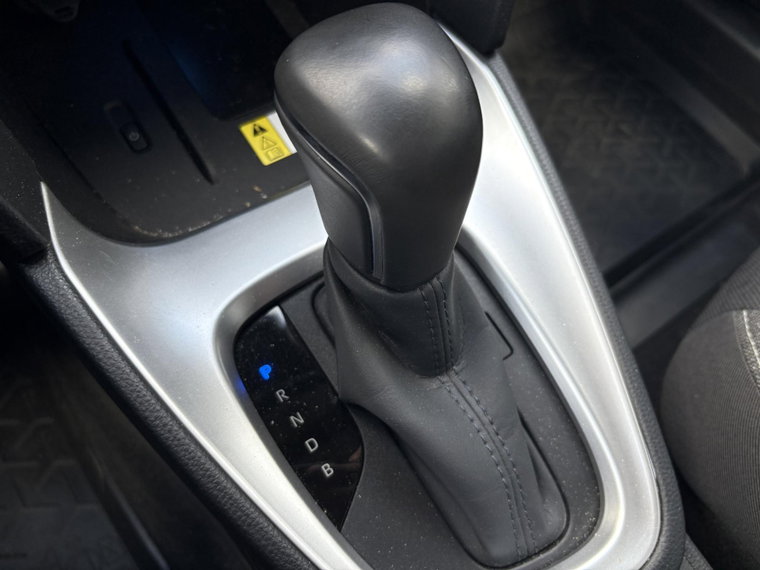 Vehicle Image 18