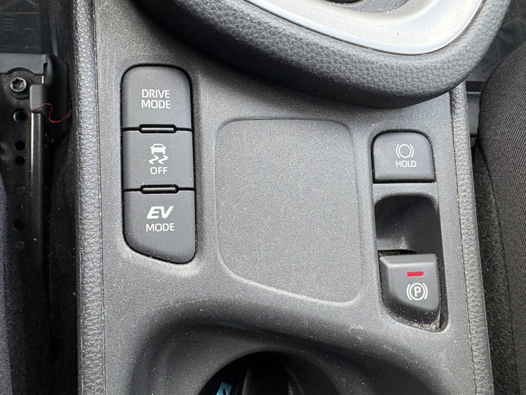 Vehicle Image 19
