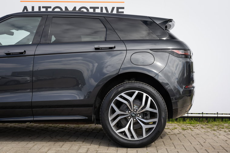 Vehicle Image 33