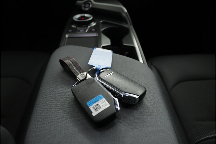 Vehicle Image 45