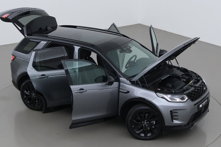 Vehicle Image 6