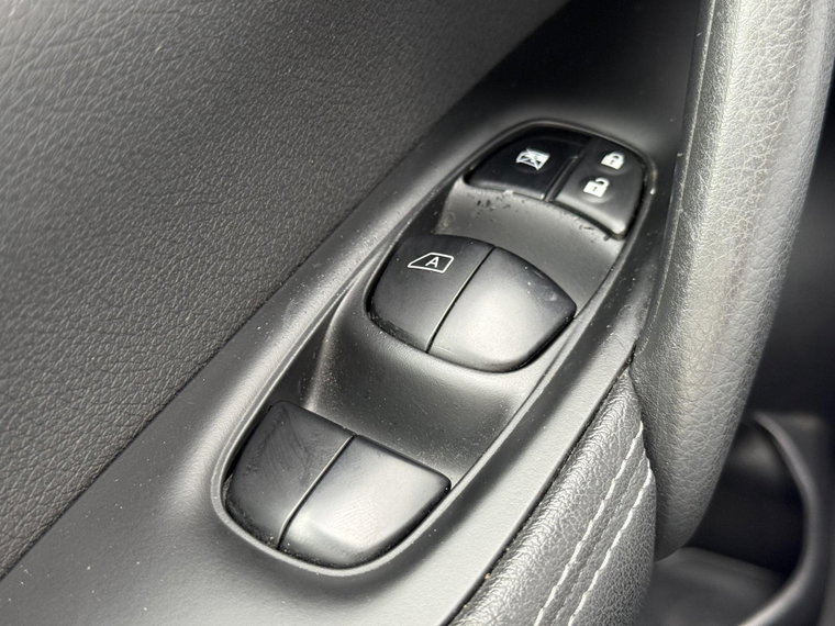 Vehicle Image 40