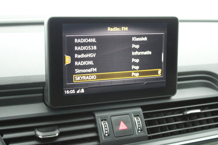 Vehicle Image 23