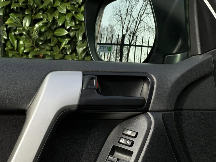 Vehicle Image 31