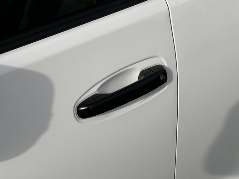 Vehicle Image 39