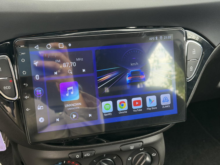 Vehicle Image 15