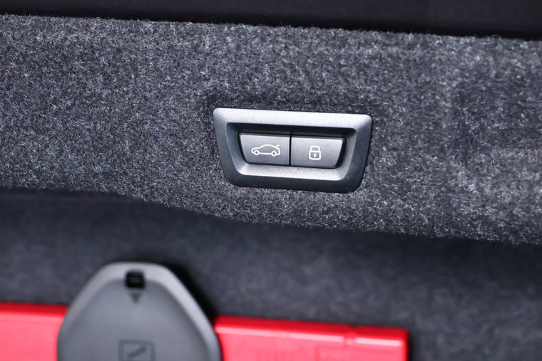 Vehicle Image 45