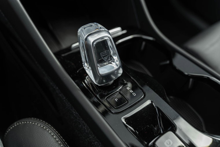 Vehicle Image 36