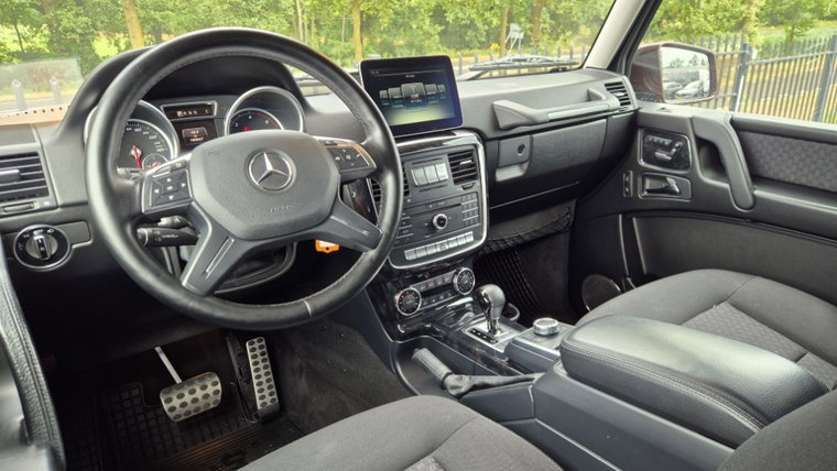 Vehicle Image 11