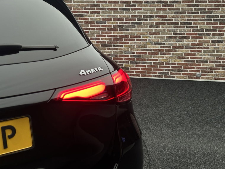 Vehicle Image 28