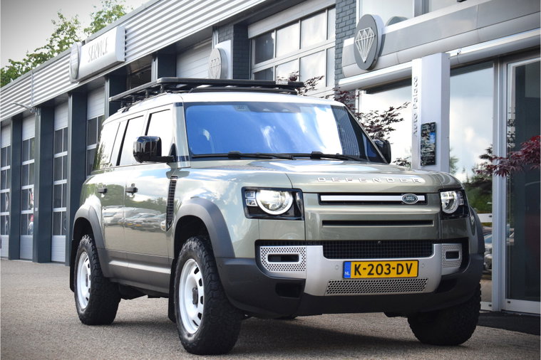 Vehicle Image 42