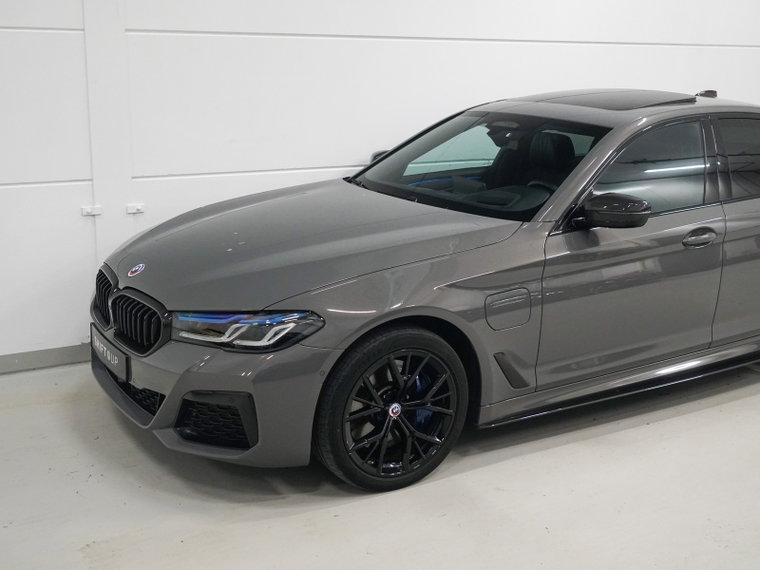 Vehicle Image 37