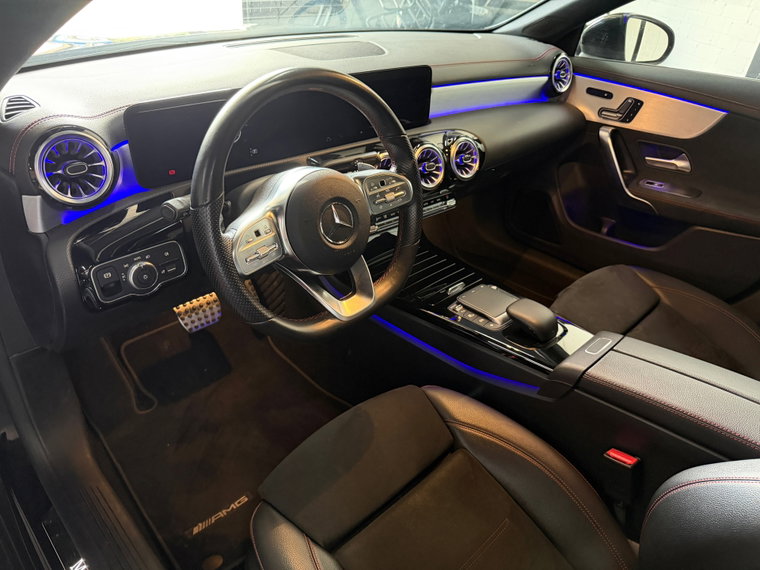 Vehicle Image 40