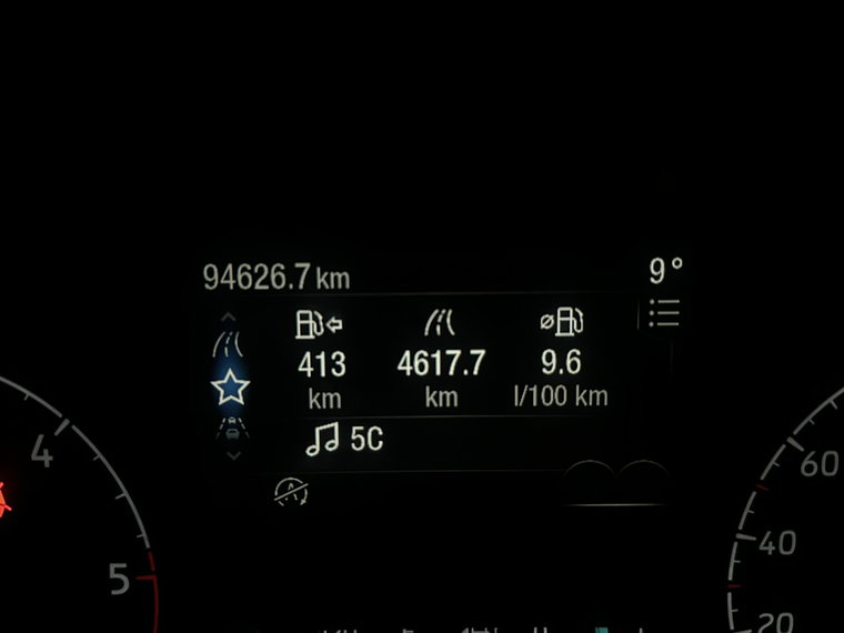 Vehicle Image 23