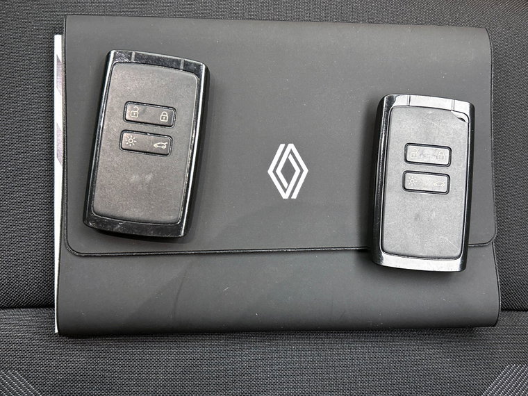 Vehicle Image 32