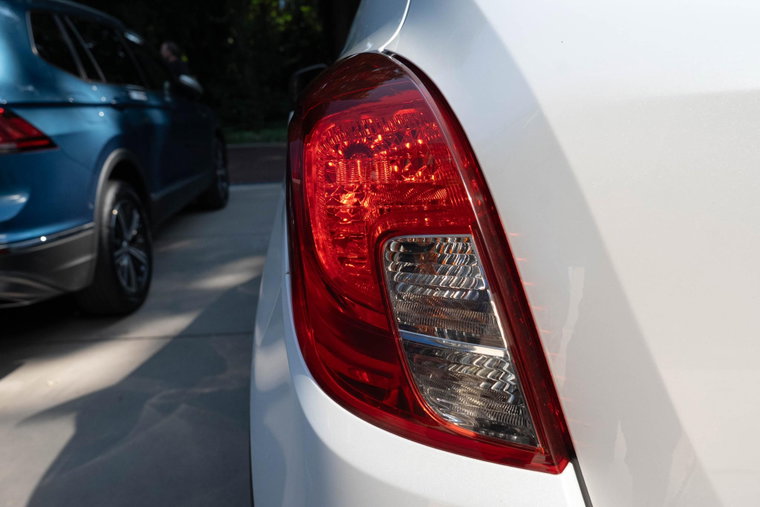 Vehicle Image 13