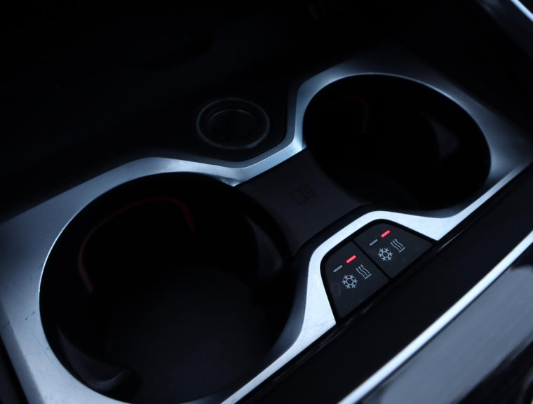 Vehicle Image 41