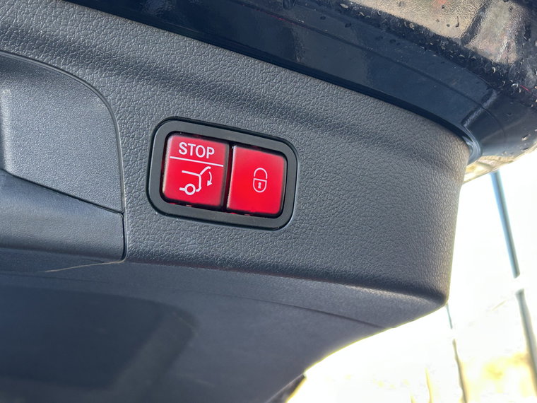 Vehicle Image 27