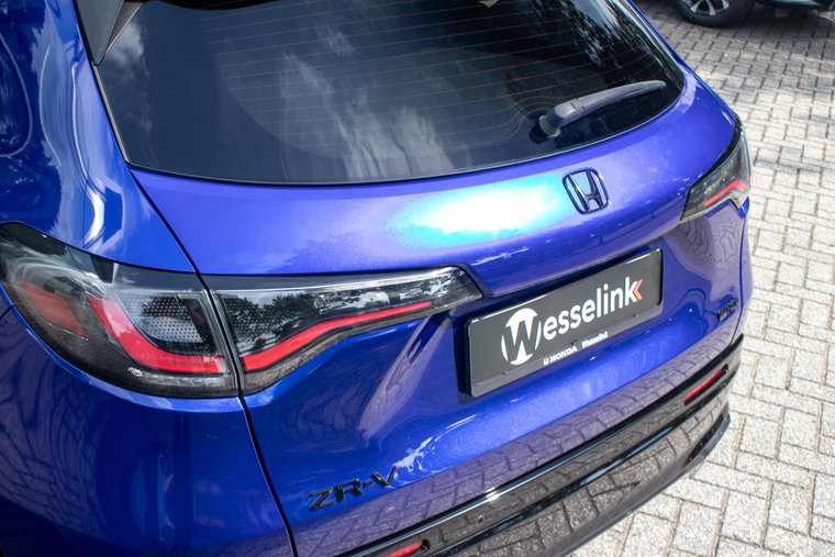Vehicle Image 29