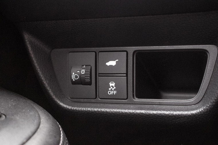 Vehicle Image 38