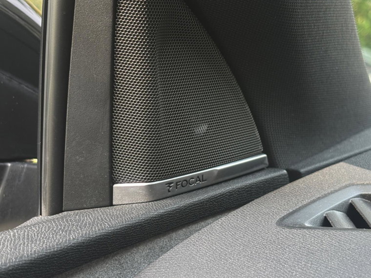 Vehicle Image 26