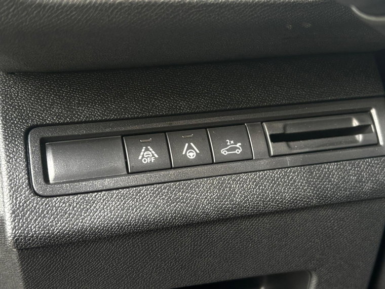 Vehicle Image 29