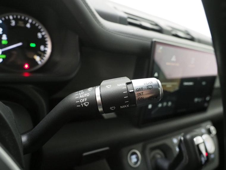 Vehicle Image 24