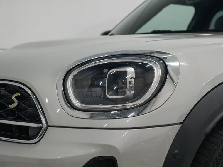 Vehicle Image 38