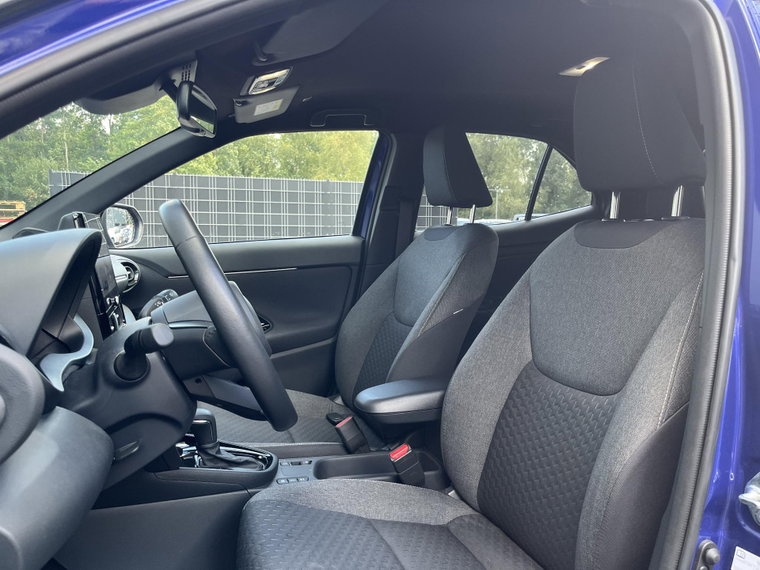 Vehicle Image 13
