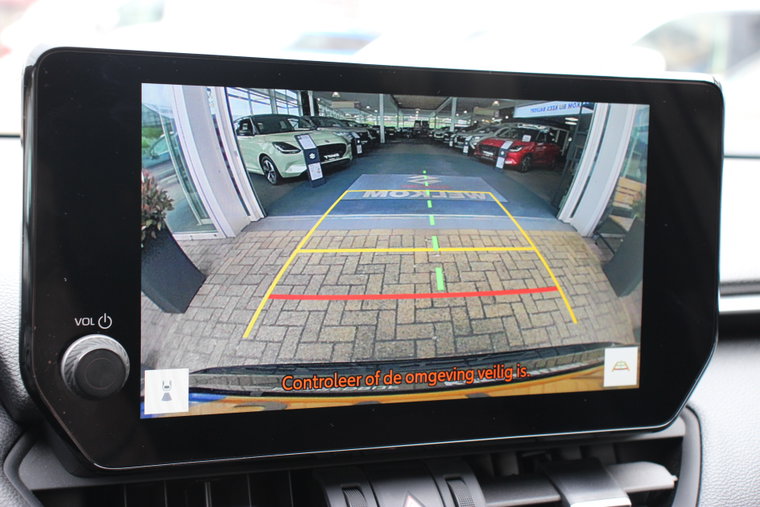 Vehicle Image 13