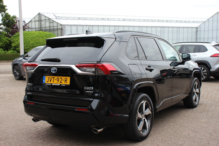 Vehicle Image 19