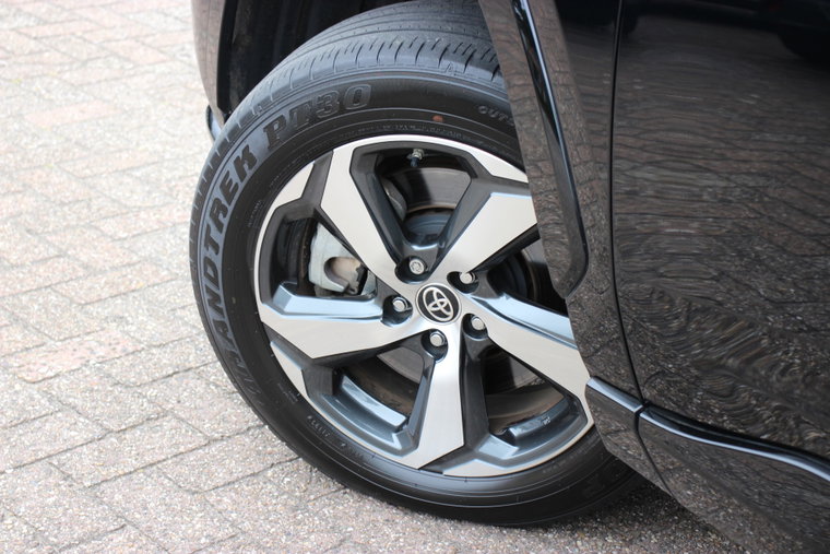 Vehicle Image 22