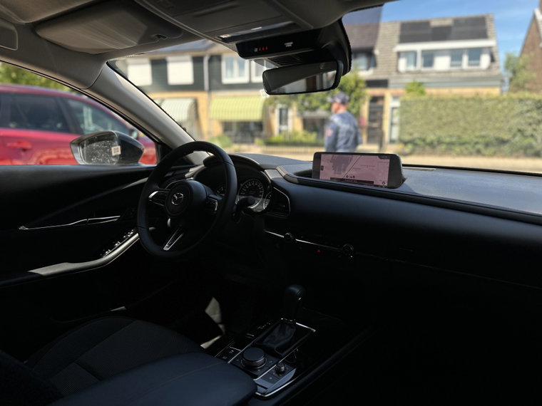 Vehicle Image 10