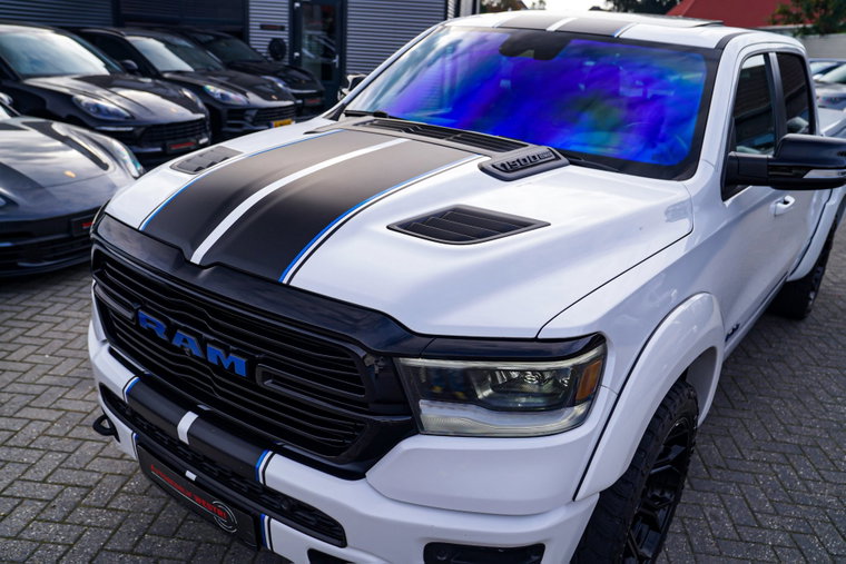Vehicle Image 40