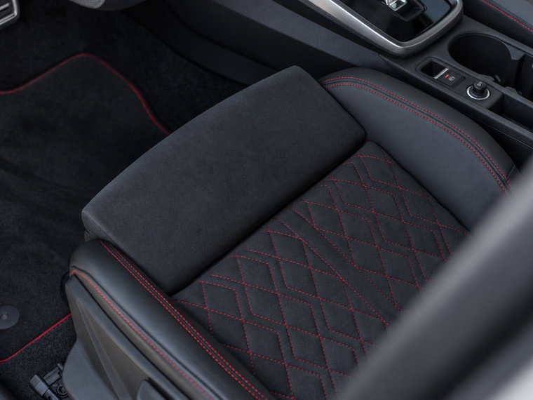 Vehicle Image 40