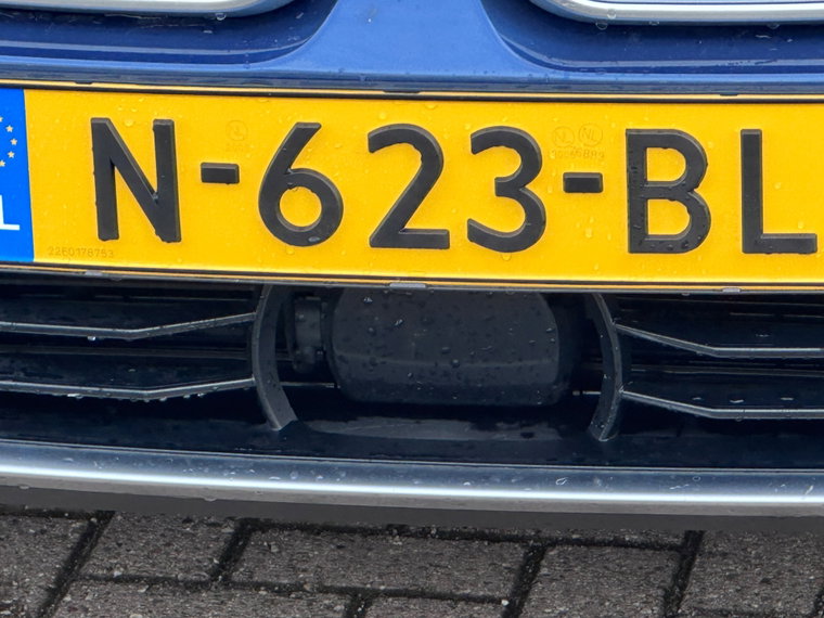 Vehicle Image 26