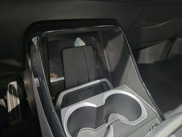 Vehicle Image 47