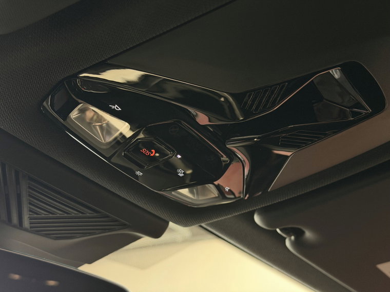 Vehicle Image 50
