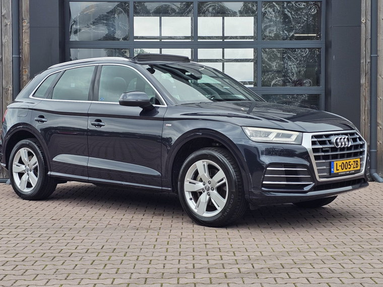 Vehicle Image 6