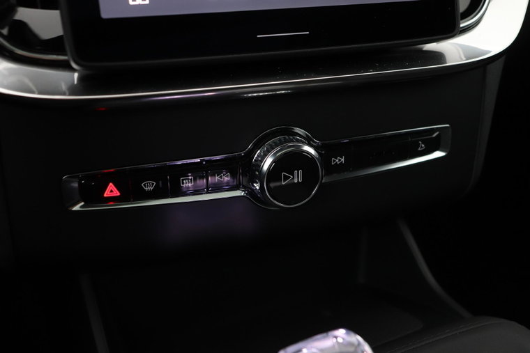 Vehicle Image 39