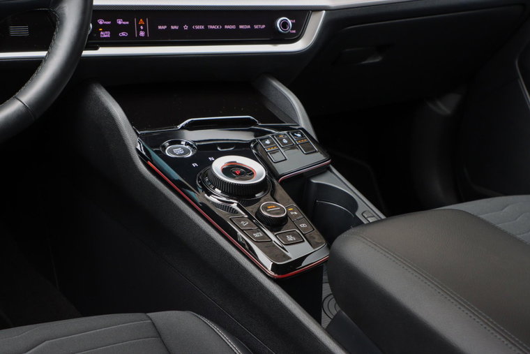 Vehicle Image 38
