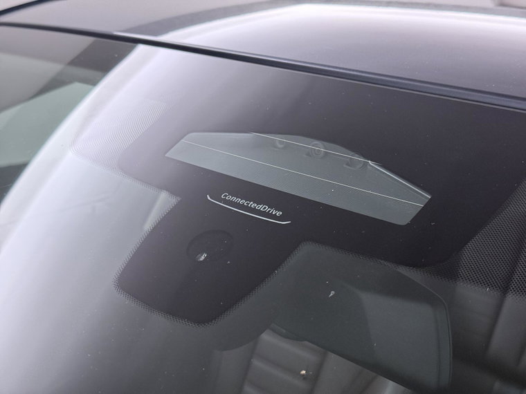 Vehicle Image 38