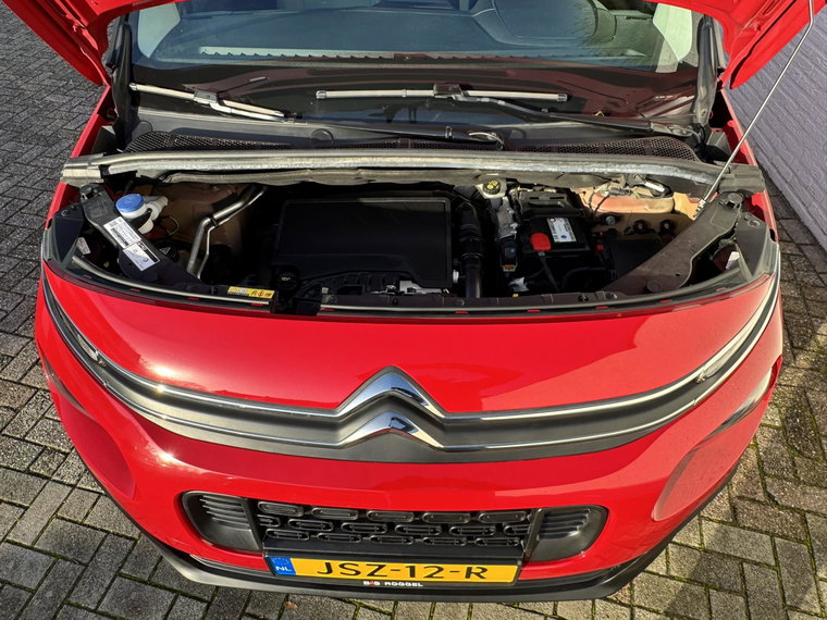 Vehicle Image 35