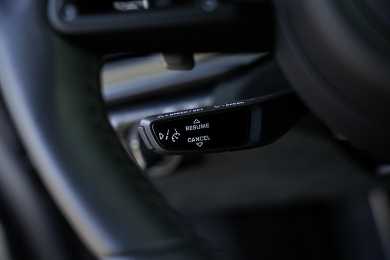 Vehicle Image 34