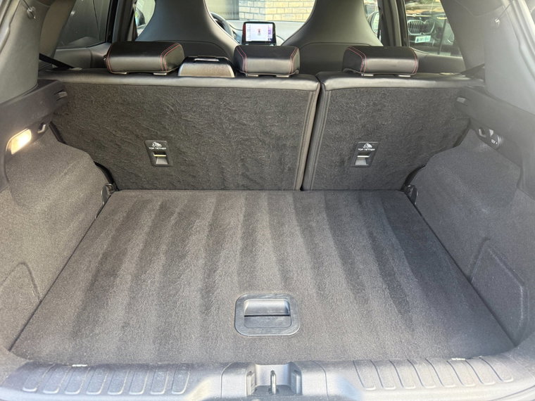 Vehicle Image 30