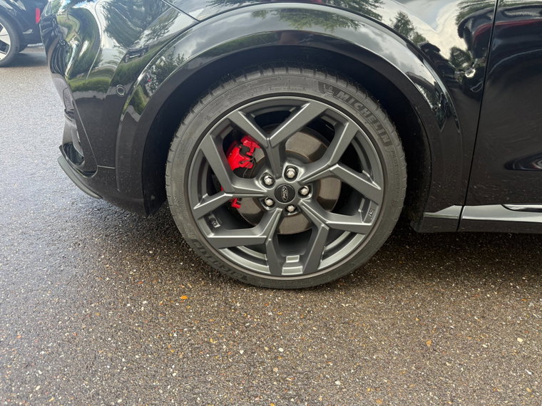 Vehicle Image 39