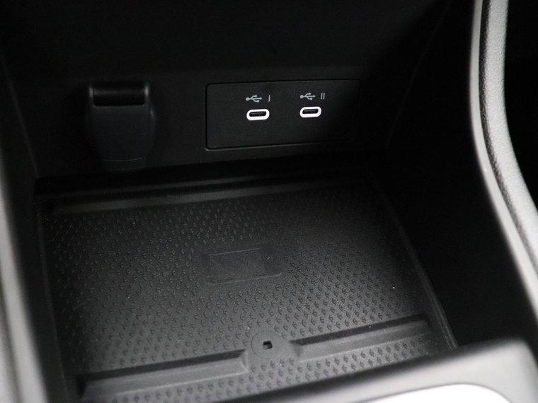 Vehicle Image 27